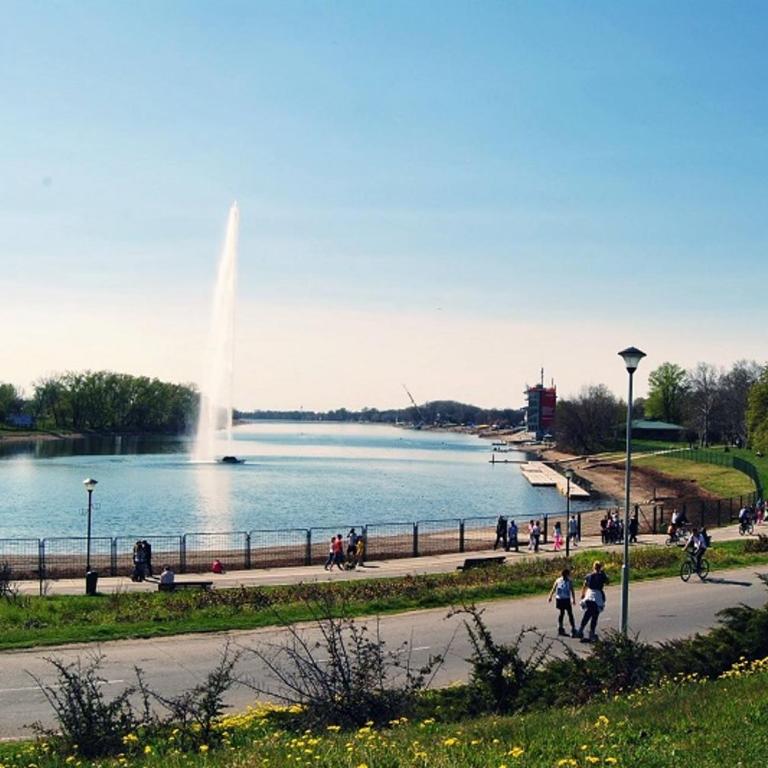 Cozy green house (free parking spot) - Apartman sa 3 Spavaće Sobe - 16