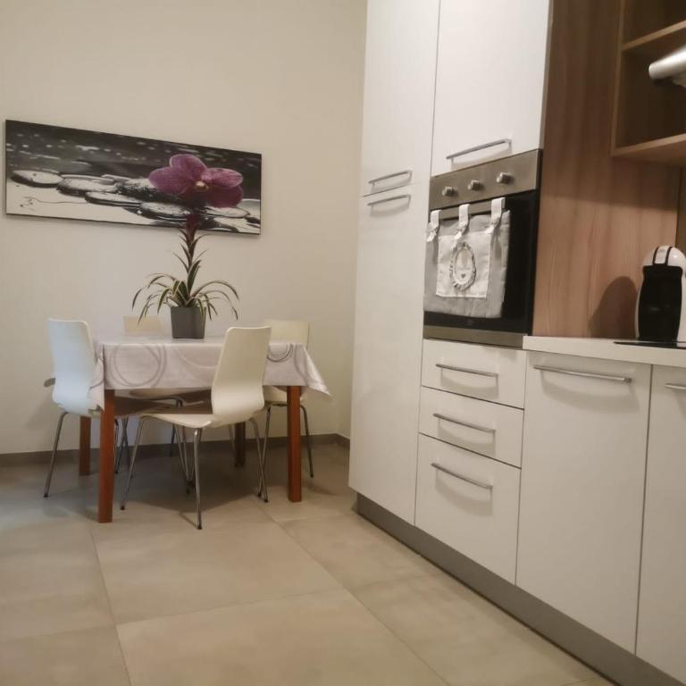 Nicolhouse - One-Bedroom Apartment - 40