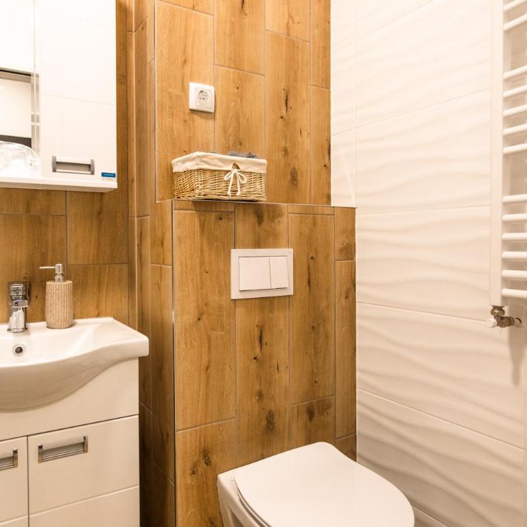Room Jacuzzi “ATHENA” - Deluxe Double Room with Bath - 3
