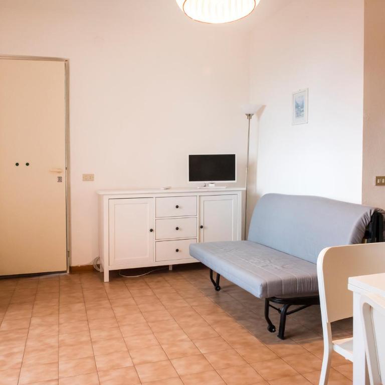 M126 - Marcelli, trilocale fronte mare in residence con piscina - Appartamento con 2 Camere da Letto - 6