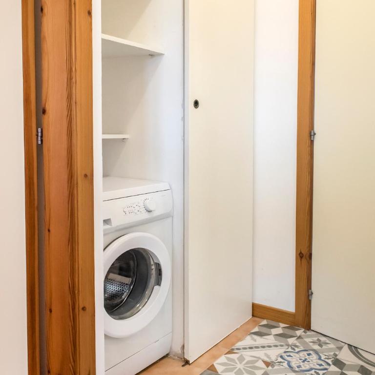 M126 - Marcelli, trilocale fronte mare in residence con piscina - Appartamento con 2 Camere da Letto - 10