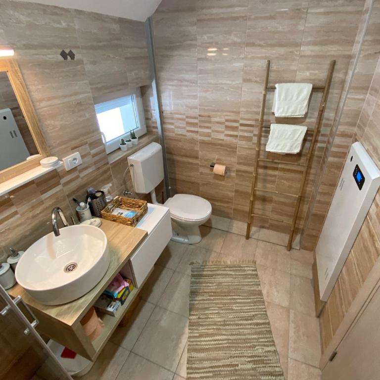 Viline kose - Two-Bedroom Apartment - 18