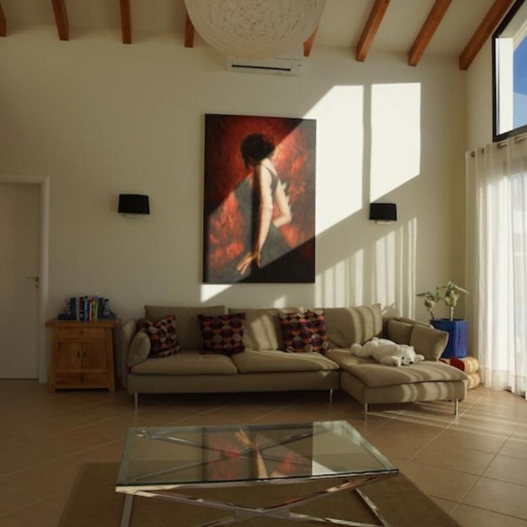 Luxury Villa Near beach 1km Swimming pool Tennis court Great for all ages - Villa - 10