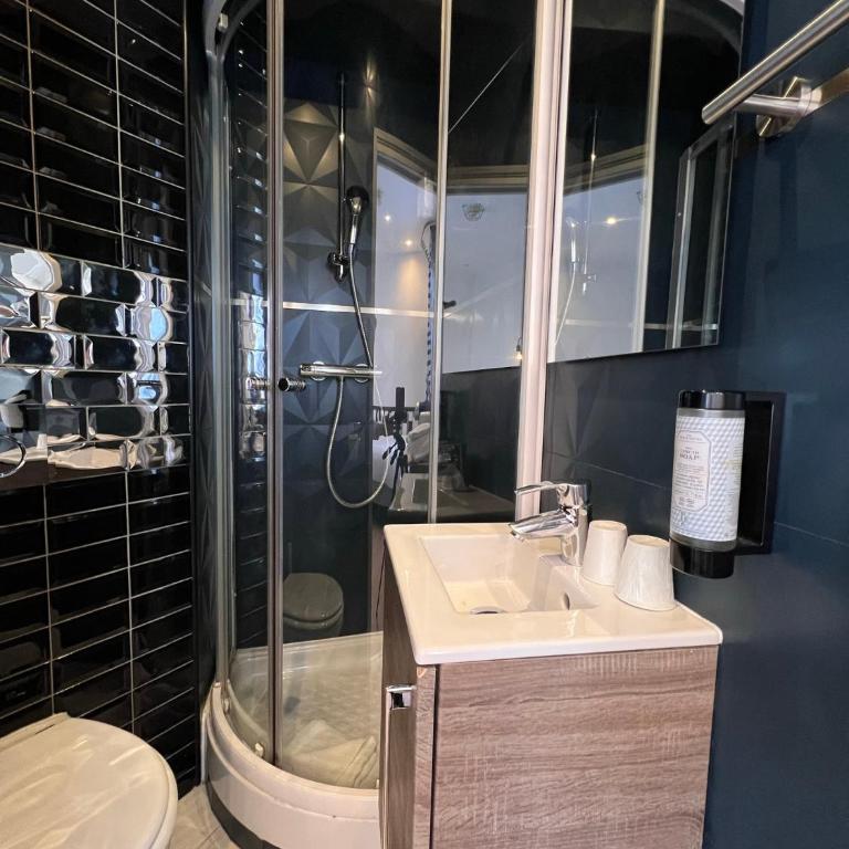 Hôtel Tilde - Petite Chambre Double - 4