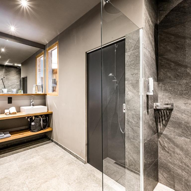 ALMMONTE SENSUM SUITES - Funky Living Hotel - Penthouse Suite - 3