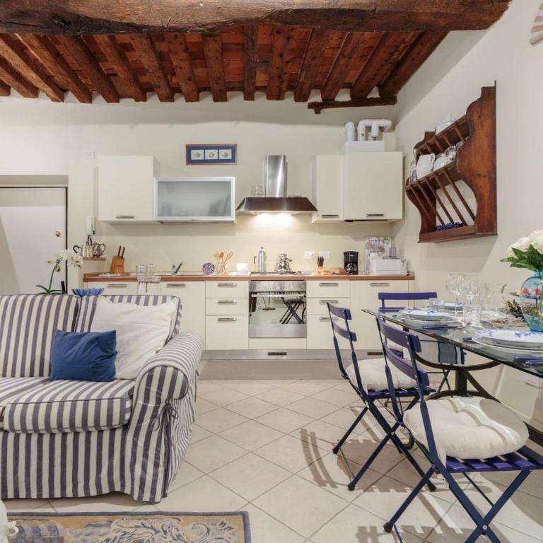 1400's Apartment, Stylish Smart Ground Floor Apartment inside Lucca - Appartamento con 1 Camera da Letto - 4