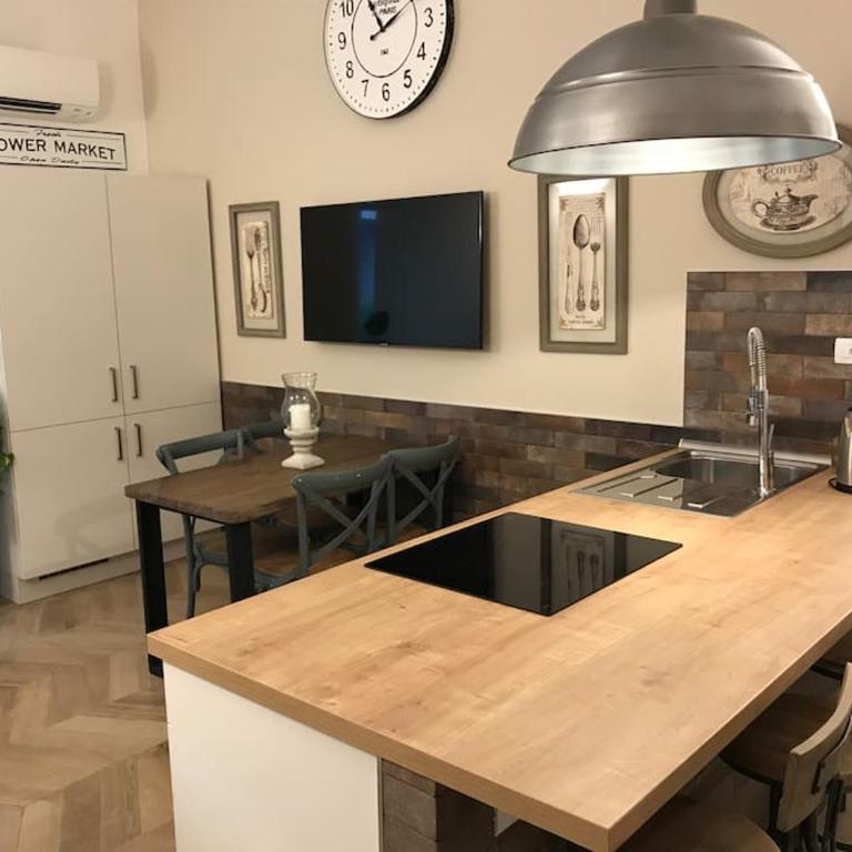 THE BREAK - Via Veneto Charming Suite - Appartamento con 2 Camere da Letto - 12