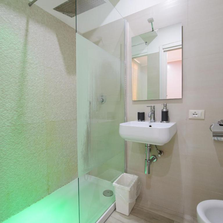Magenta Casa Barberini - Camera Familiare Executive - 15