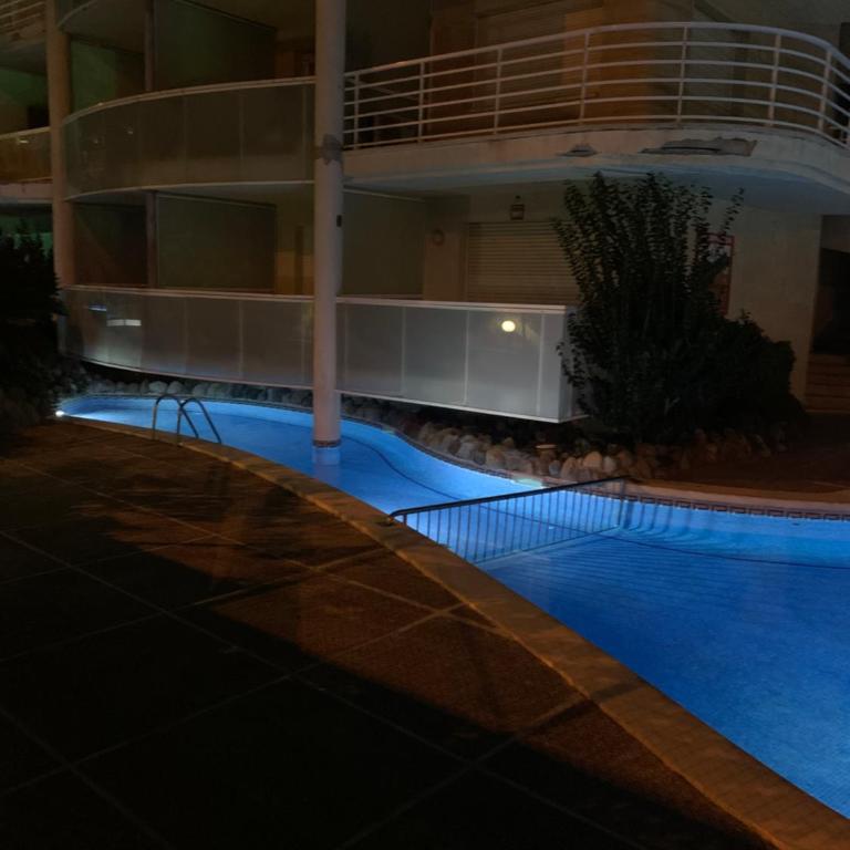 Cap Salou Apolo - Estudio con cama extragrande y sofá cama - 29