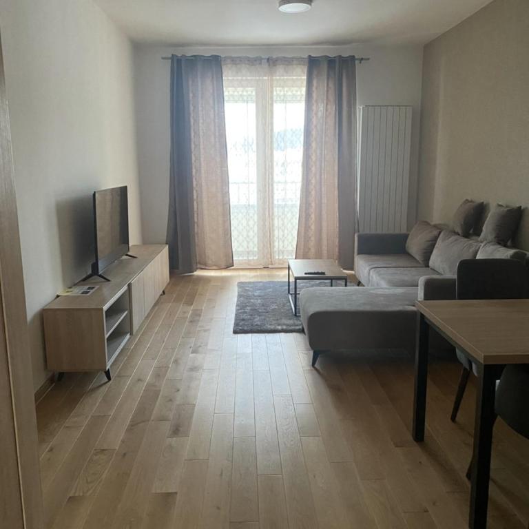 Apartmani G8 - Deluxe Apartment - 2