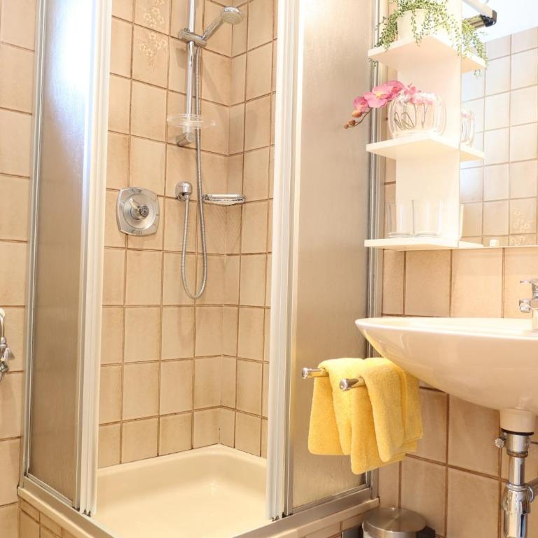 Appartements Kronig - Apartment mit 1 Schlafzimmer und Terrasse - 10