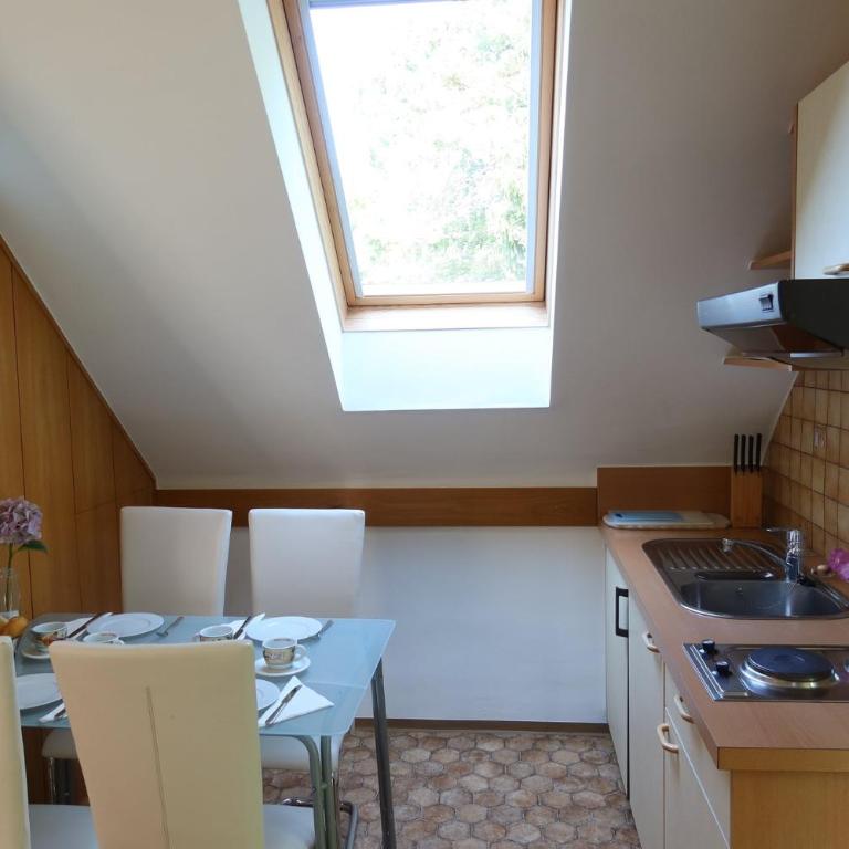 Appartements Kronig - Apartment mit 2 Schlafzimmern und Balkon - 9