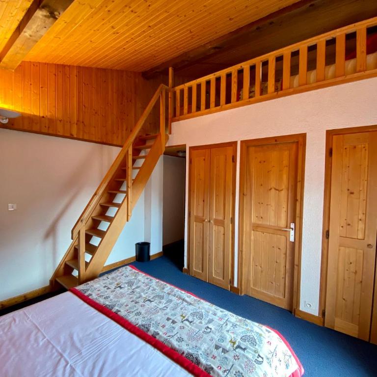 Hotel Les Bruyères - Chambre Quadruple Confort - 3