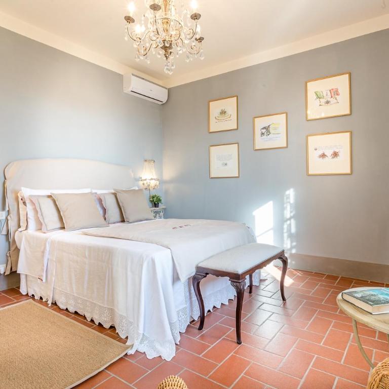 Villa Alberta, Panoramic 4 Bedrooms Farmhouse with Private Pool in Lucca close to Town Centre - Villa - 49