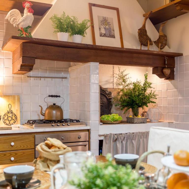 Villa Alberta, Panoramic 4 Bedrooms Farmhouse with Private Pool in Lucca close to Town Centre - Villa - 27