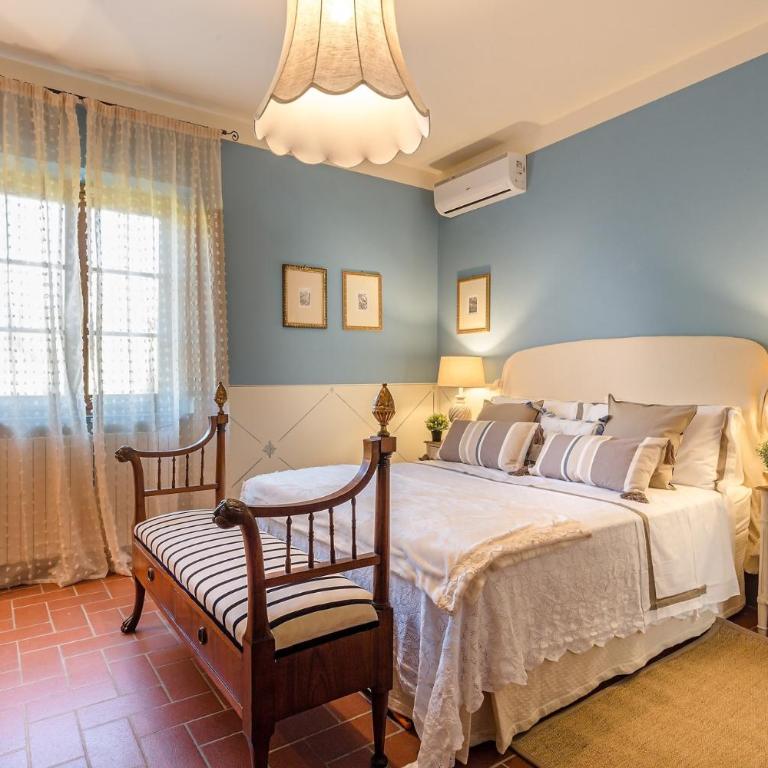 Villa Alberta, Panoramic 4 Bedrooms Farmhouse with Private Pool in Lucca close to Town Centre - Villa - 32