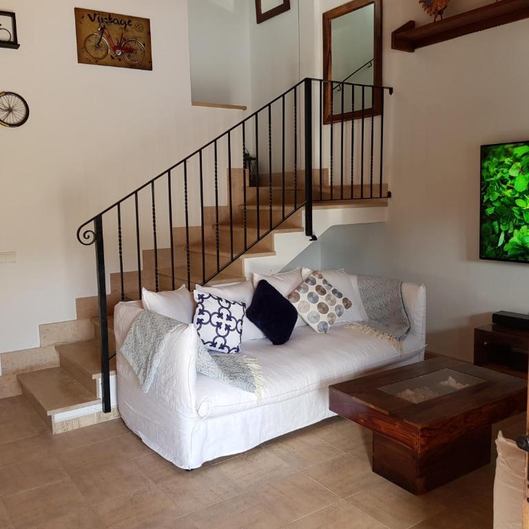 Villa Milagro - 3 bedroom Finca style Villa with Pool near Golf Course/Beaches - Air Cond. - Villa de 3 dormitorios - 12