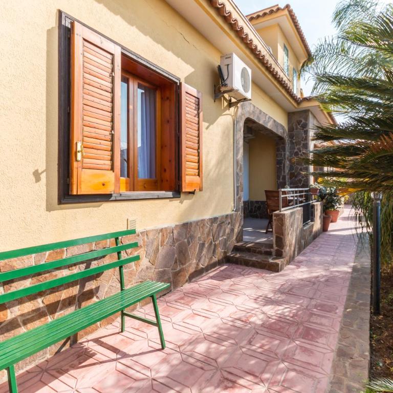 Yellow-house 100 meters from the sandy beach - Casa con 2 Camere da Letto - 23