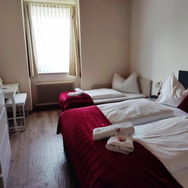Hotel Kirchenwirt - Dreibettzimmer - 4