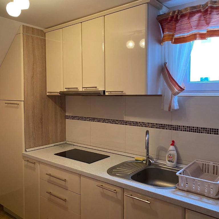 Villa Snow Queen Kopaonik - Two-Bedroom Apartment - 13