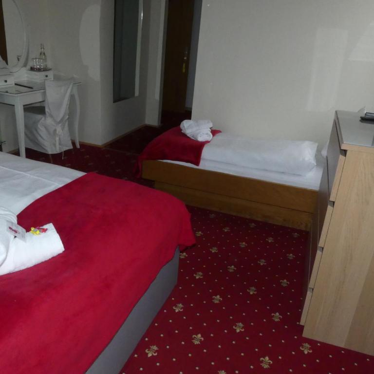Hotel Kirchenwirt - Dreibettzimmer - 5