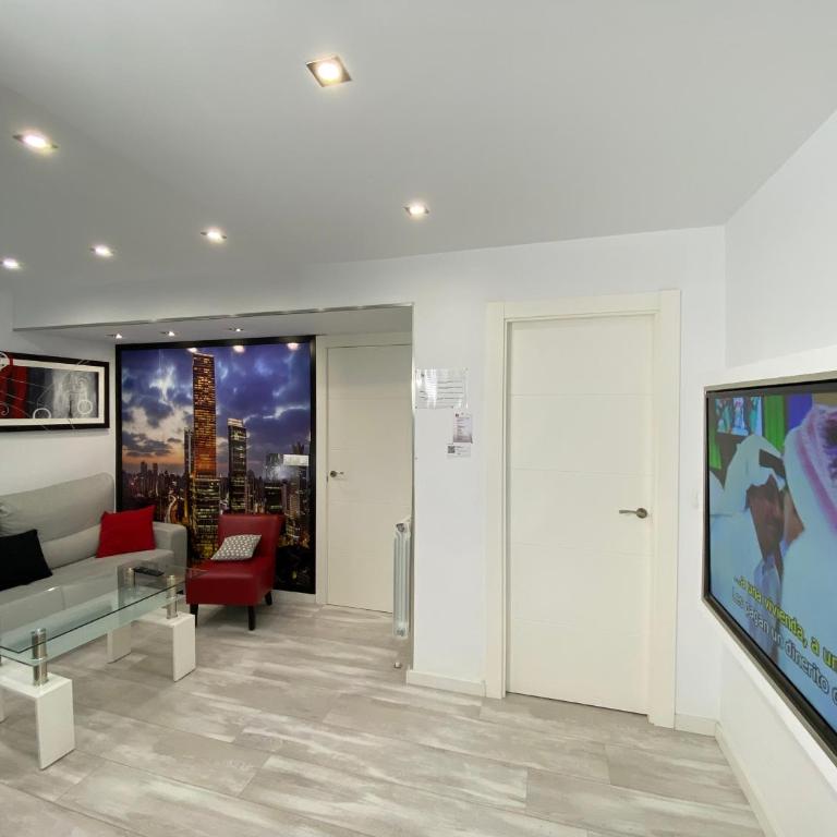 Precioso Apartamento Parque Picasso !!! - Apartamento de 2 dormitorios - 8