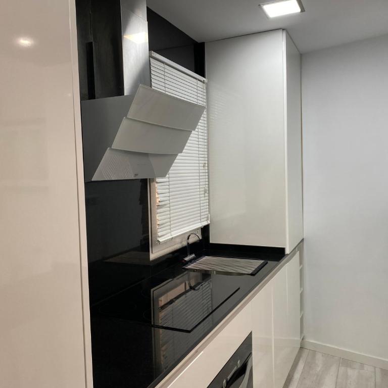 Precioso Apartamento Parque Picasso !!! - Apartamento de 2 dormitorios - 12