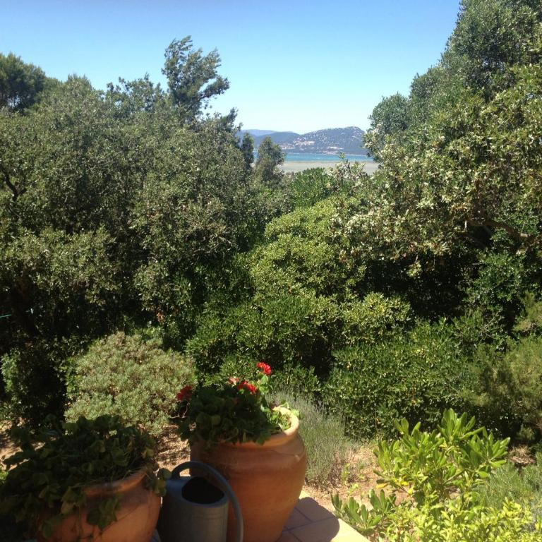 Villa Les Quatre Vents mit traumhaftem Meerblick - Three-Bedroom Villa - 9