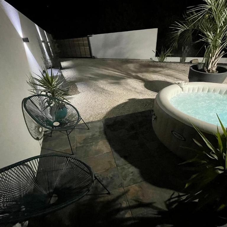 Villa Les Oliviers Spa privatif - Appartement 1 Chambre - 11