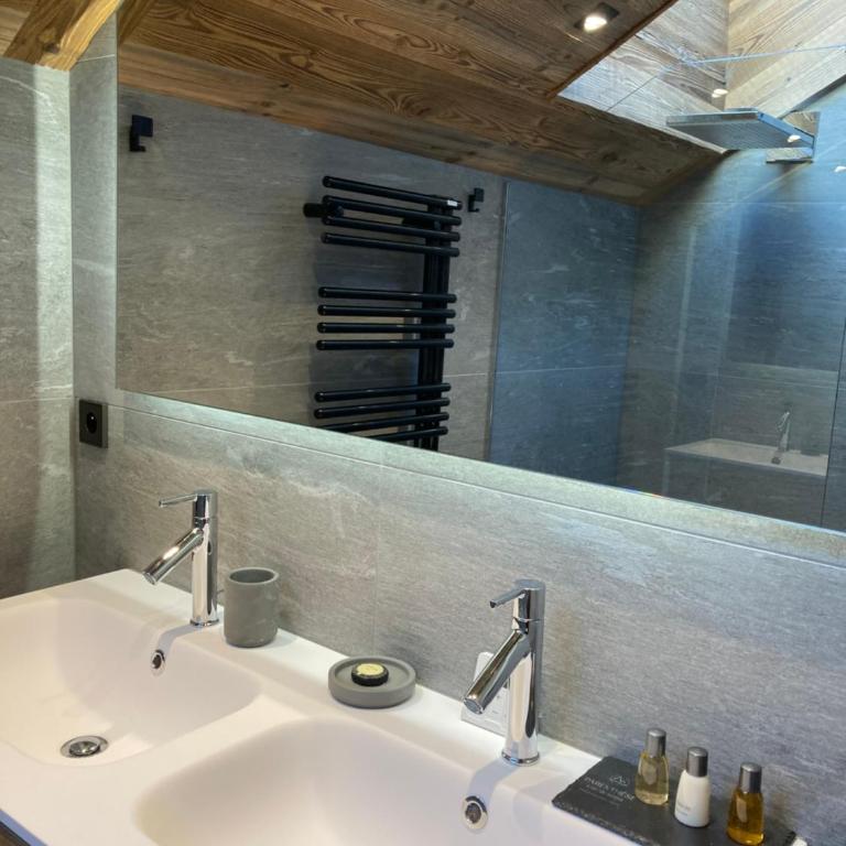Le refuge des Sens Chalet Harmonie - Chalet - 8