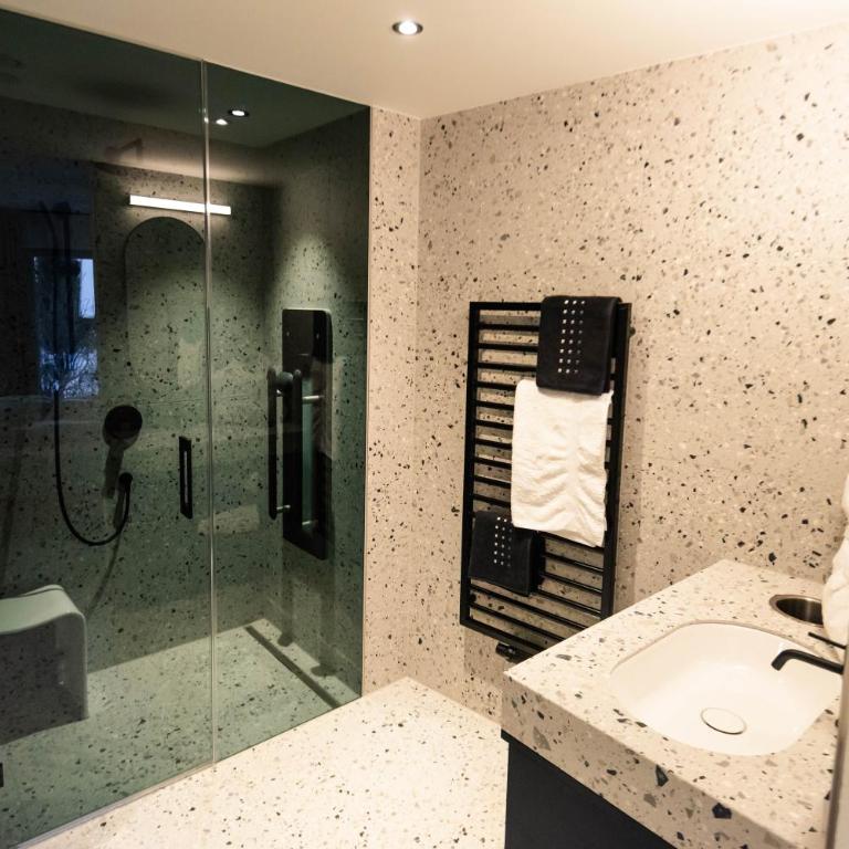 Boutique Hotel Edelweiss - Adults Only - Doppelzimmer - 8