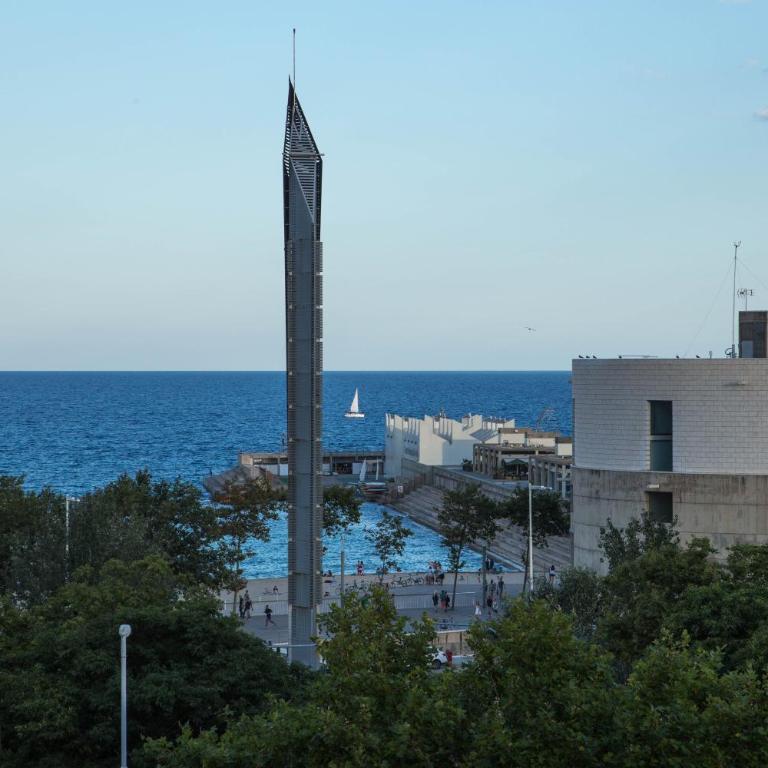 Alcam Vila Olímpica - Three-Bedroom Apartment - 28