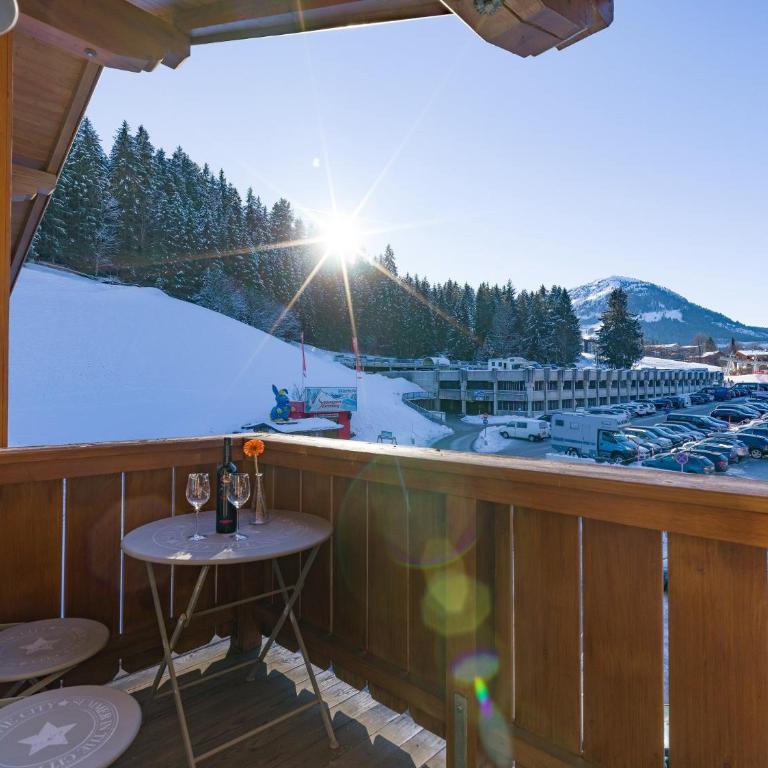 Ski-in, Ski-out by Apartment Managers - Apartment mit Blick auf die Berge - 4