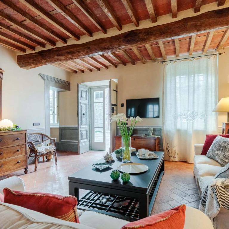 Villa Brunetta, Discover your Modern but Traditional Villa in Lucca - Villa - 4