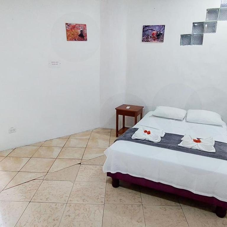 Hotel Crossman - Habitación Individual Amplia - 2
