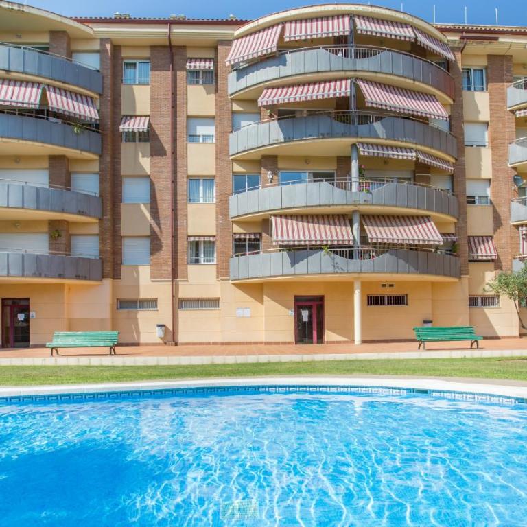 2 Ross - Lloret de Mar - Apartamento con vistas a la piscina - 1