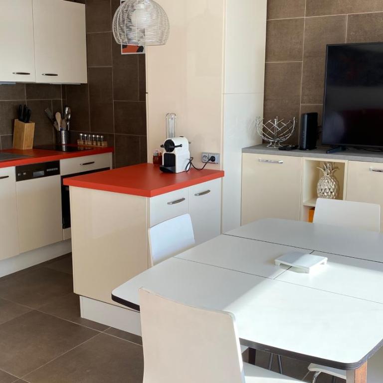 Superbe appartement Vue Mer et Piscine - Appartement 1 Chambre - 16