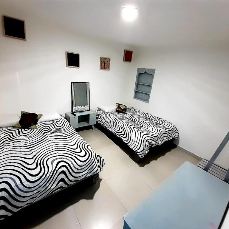 RCH Suite - Habitación Cuádruple Confort - 5
