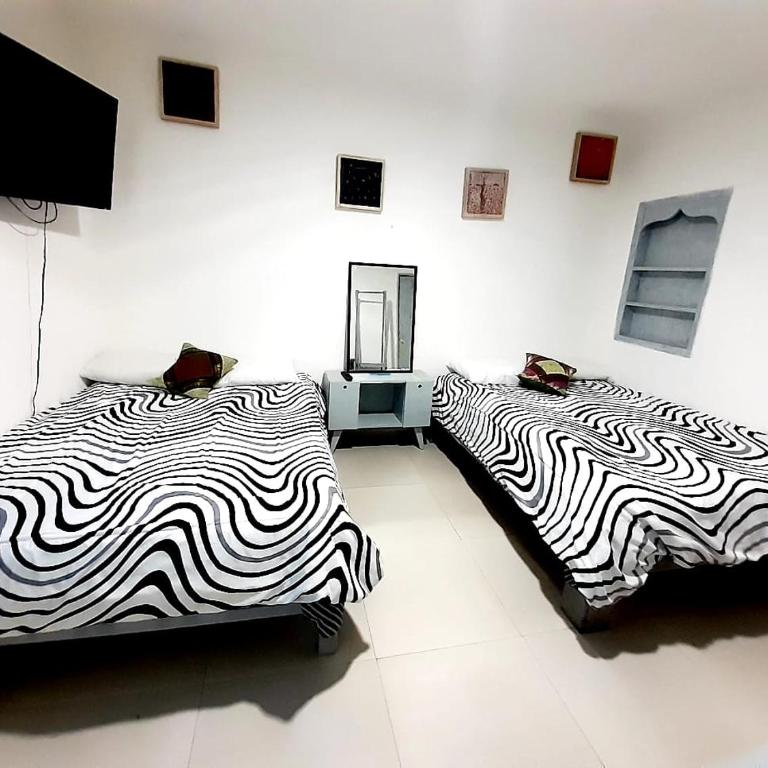 RCH Suite - Habitación Cuádruple Confort - 10