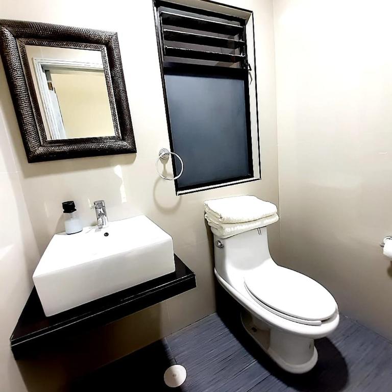 RCH Suite - Habitación Doble Estándar - 6
