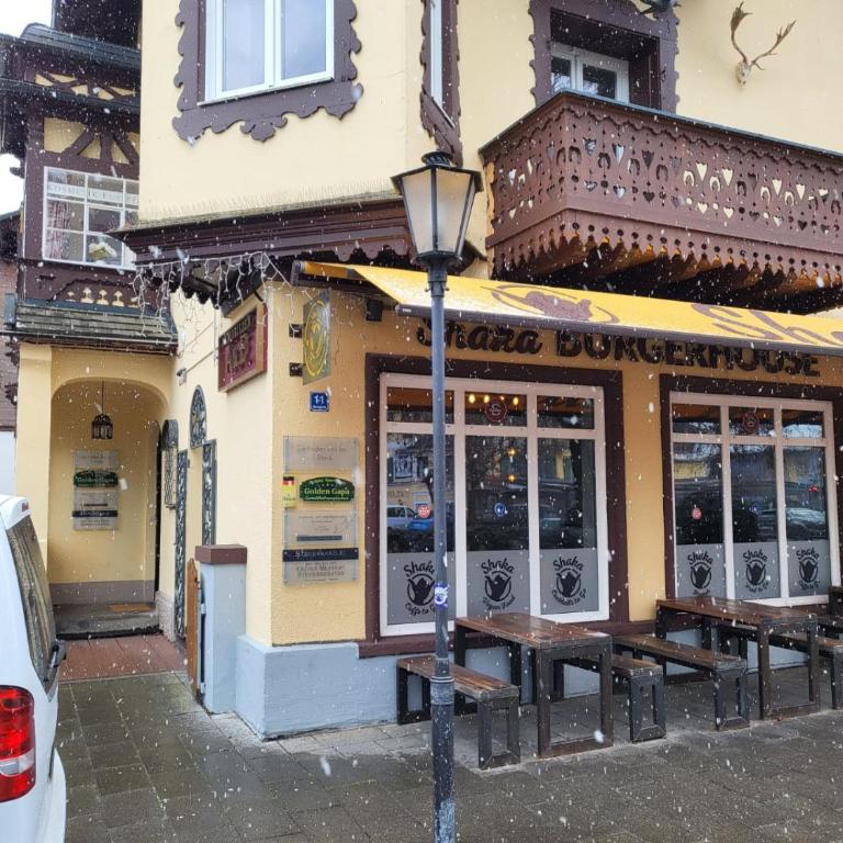 Golden GaPa Central Chalet Apartment 32 - Apartment mit 2 Schlafzimmern - 24