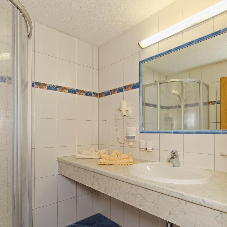 Hotel Ländenhof Superior - Doppelzimmer mit Balkon - Kategorie B - 2