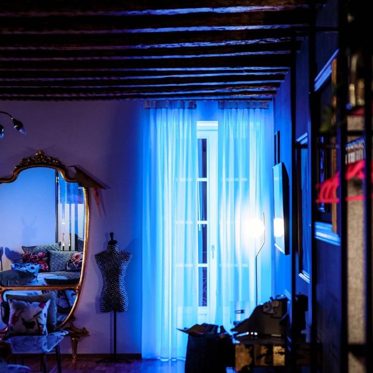 Vitrum - Como Luxury Suites - Suite Deluxe - 10