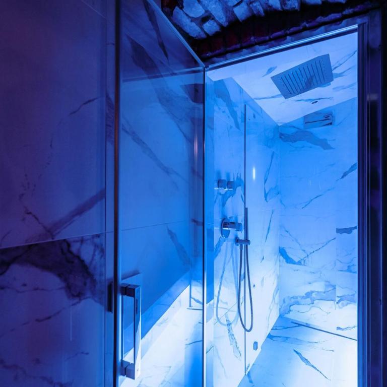 Vitrum - Como Luxury Suites - Suite Superior - 9