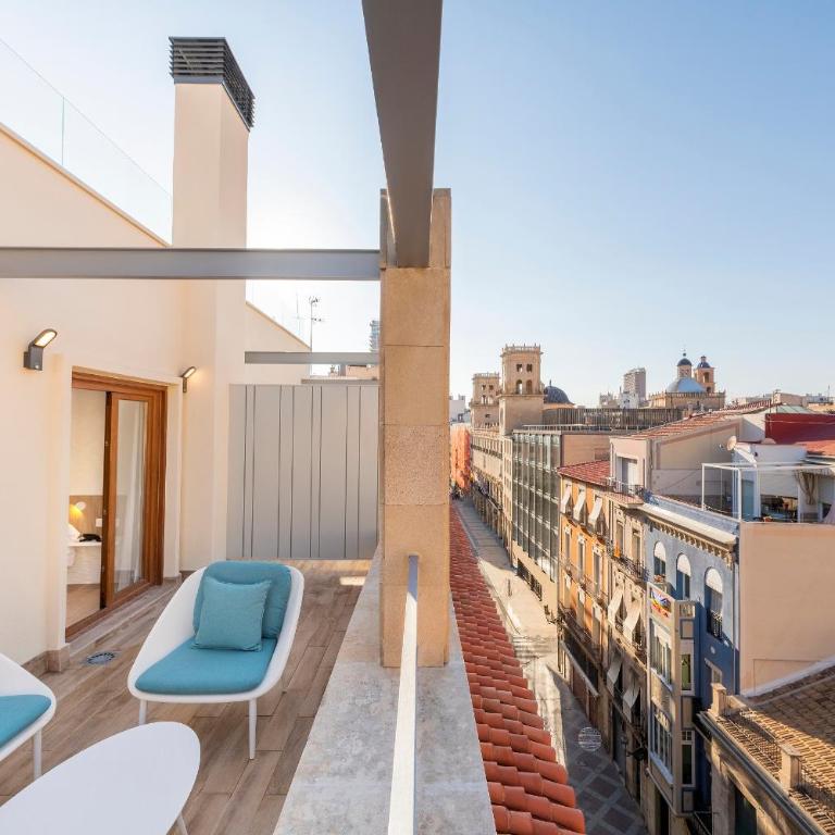 Odyssey Rooms Alicante - Deluxe Apartment - 6