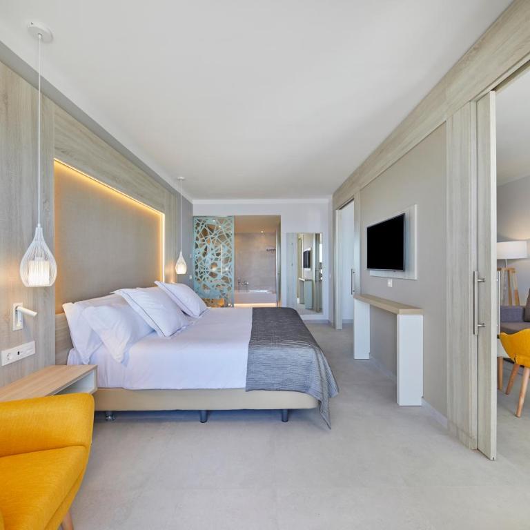 Bahia Principe Explore Fantasia - All Inclusive - Suite Familiar - 1