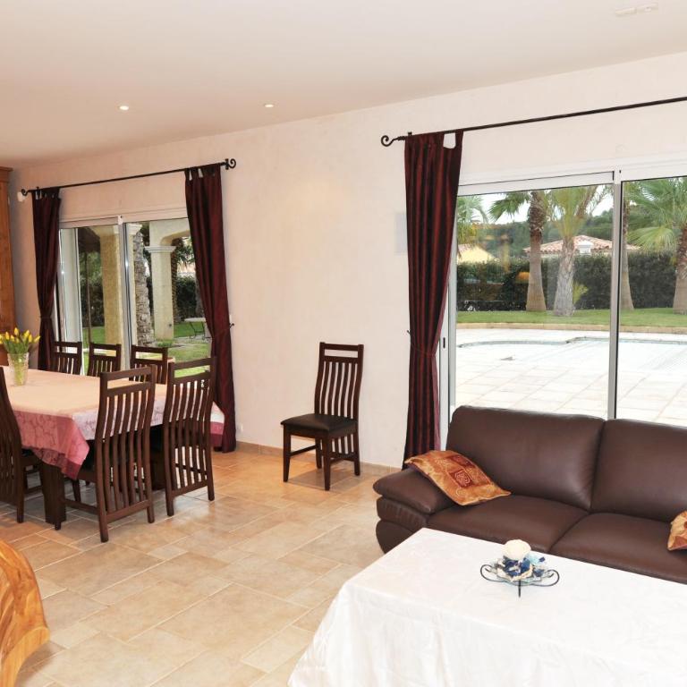Luxueuse Villa Récente à Saint Raphaël de Plain Pied - Villa con piscina privada - 16