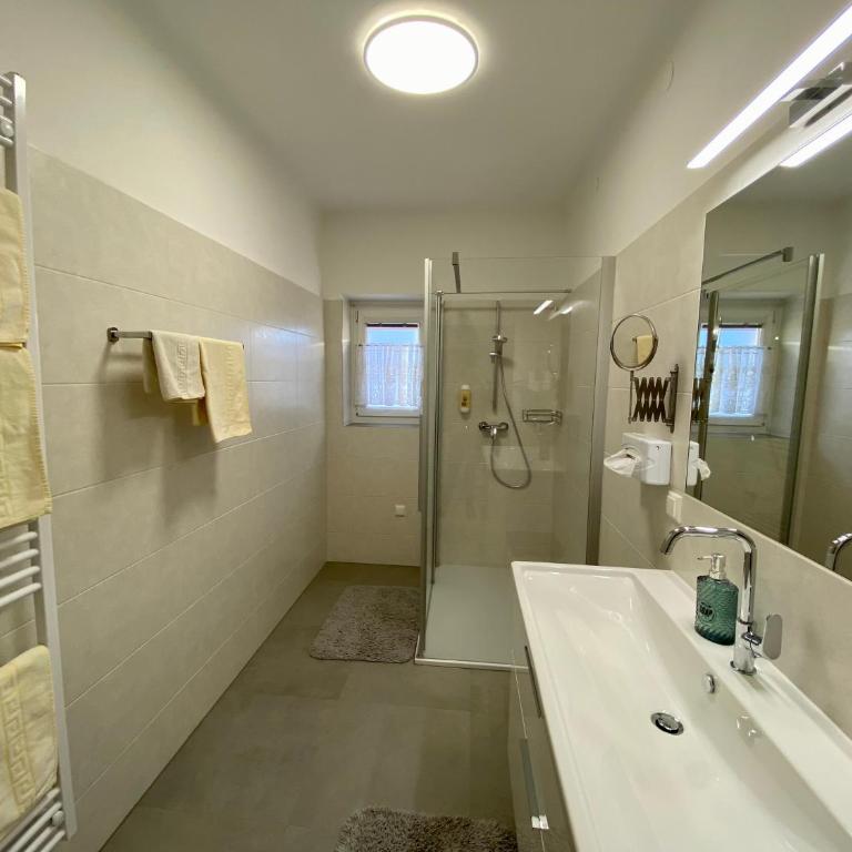 Hotel & Wirtshaus Hödl-Kaplan - Apartment mit 2 Schlafzimmern - 10
