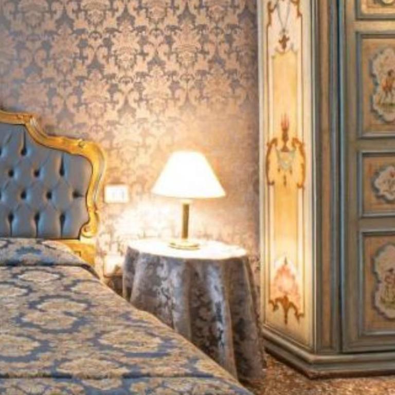 palazzo suite ducale - Camera Matrimoniale Superior - 2