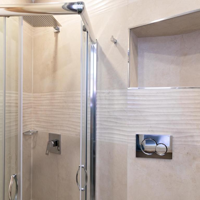 Ciancaleoni Duplex Casa dell'Artista - Monti - Appartamento su 2 Livelli - 28